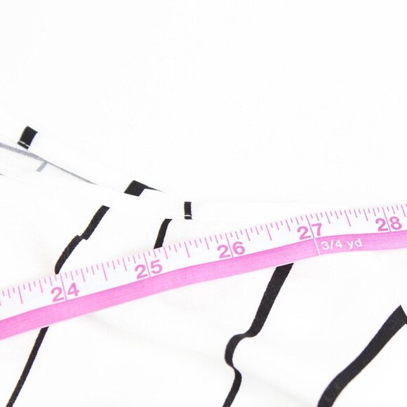 Bloomchic Abstract Print Wrap Curvy Hem Tank Top 26/4X - NWT - Picture 8 of 9